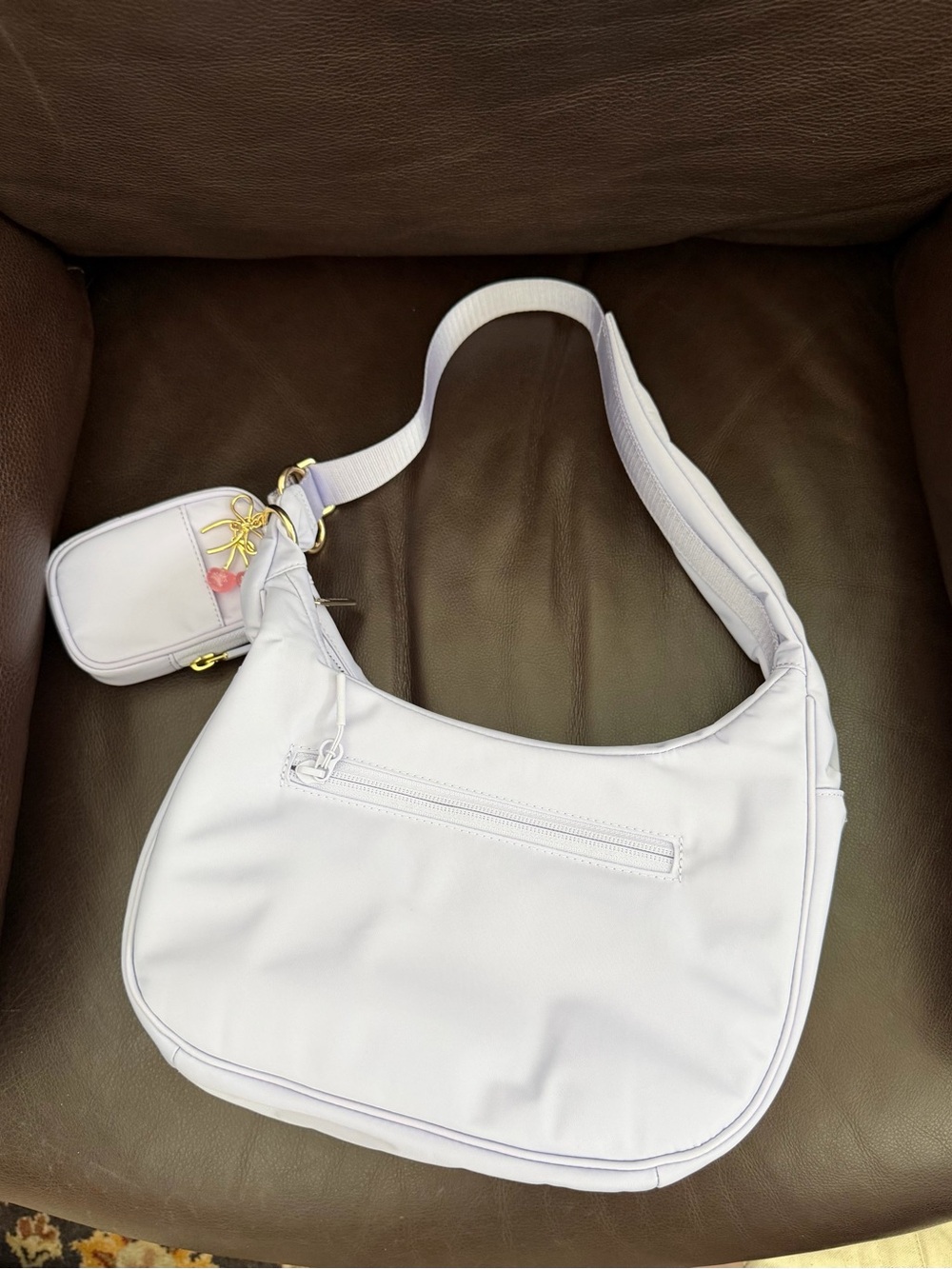 Lululemon | City Essentials 4L Shoulder Bag with Mini Pouch | Lavender Frost - Picture 4 of 5